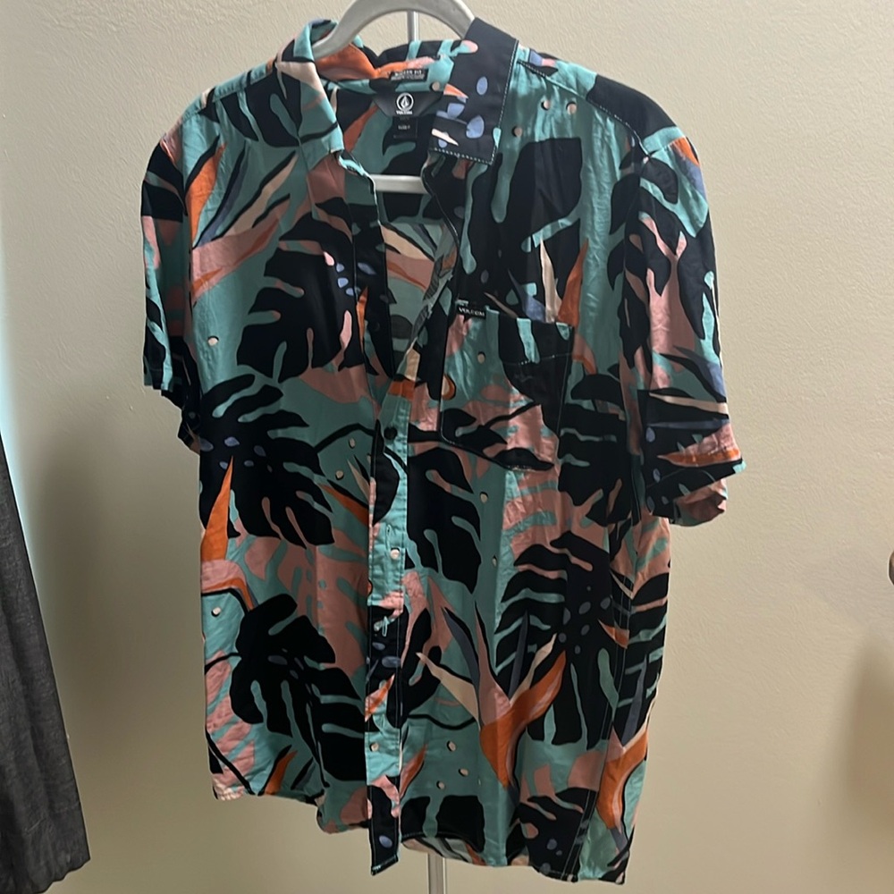 Volcom - button up